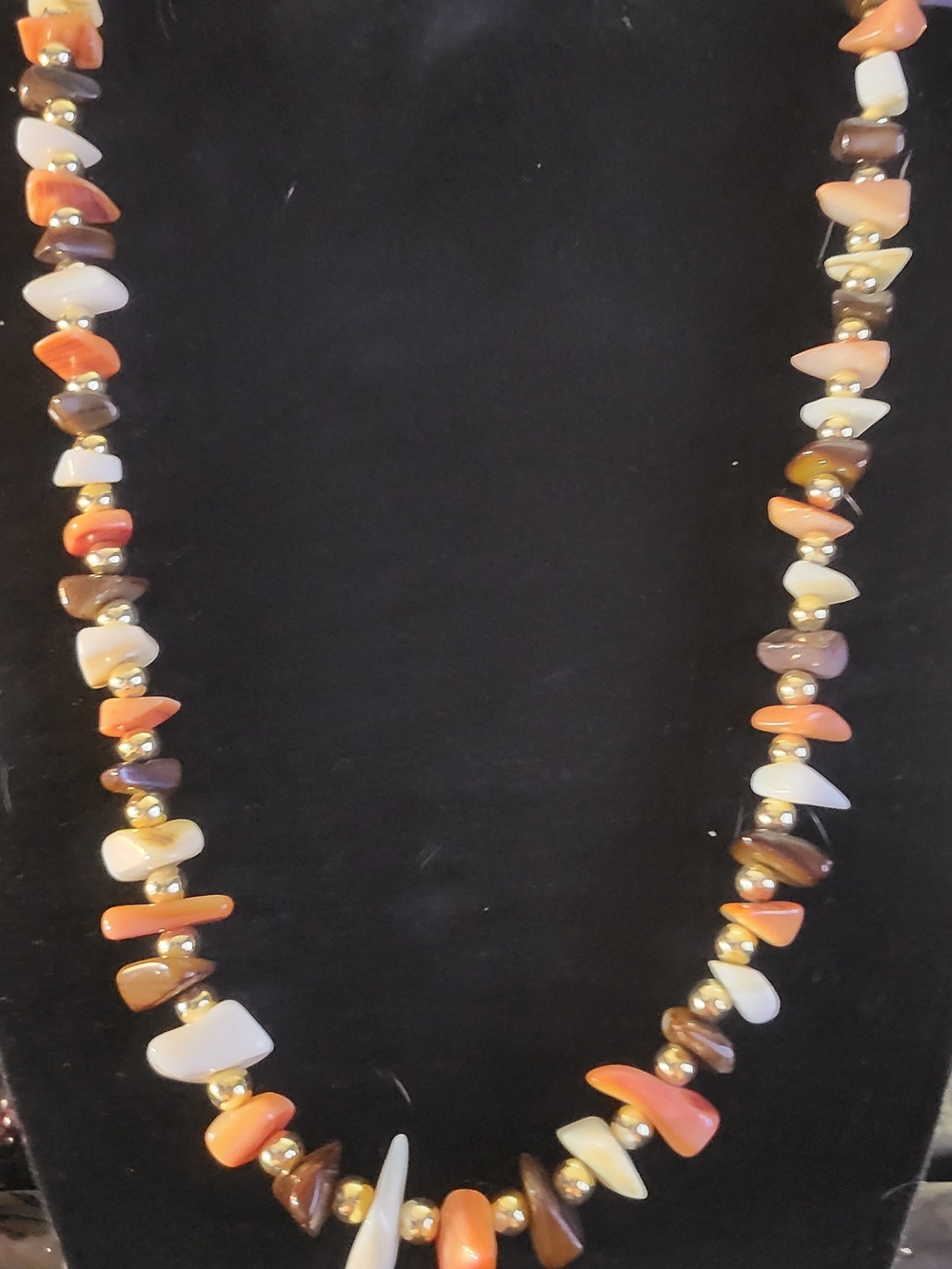 20" Vintage Natural Agate Stone Chip Necklace Gold Beads Earth Tones